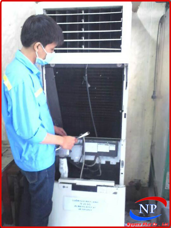 Vệ sinh máy lạnh tại KCN Vsip Bình Dương 